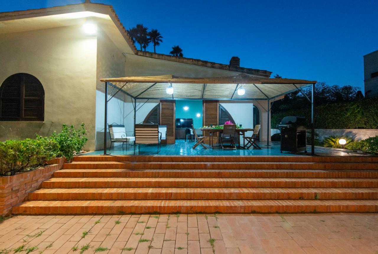 Villa Mary Fontane Bianche Exterior photo